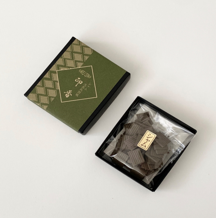 お香「沈香の削り粉末と爪」 【公式通販】